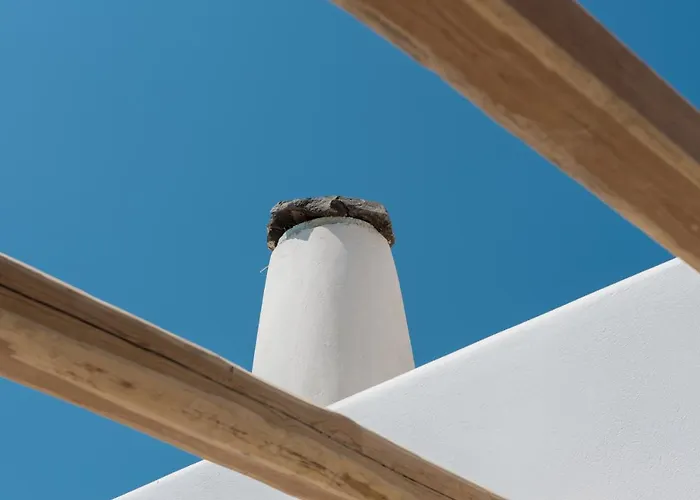 George Farm Land Villa Karterados (Santorini)